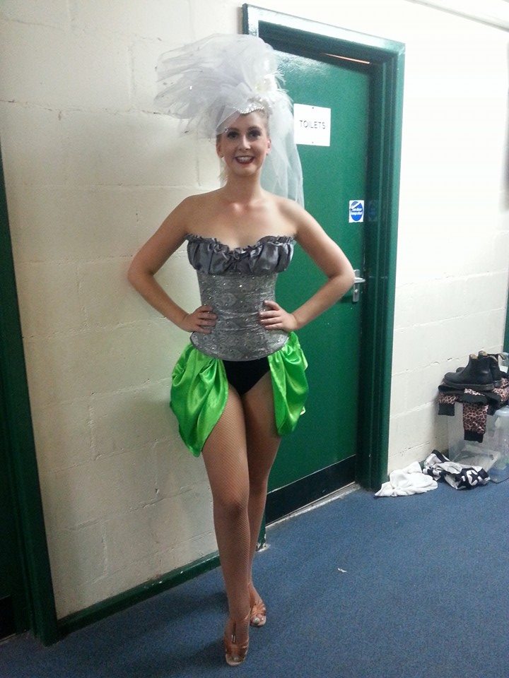 2015 03 01 Hollie performing pic